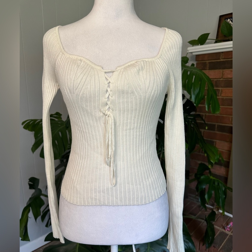 🛍️FCT with Love super stretch cropped sweater Size S